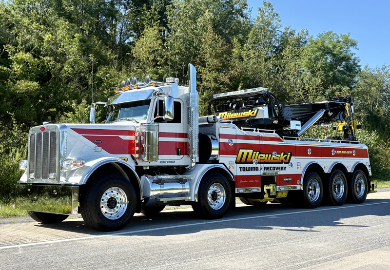 Milewski Towing heavy-duty semi tow truck service in Lackawanna County PA Milewski Towing heavy-duty semi tow truck service in Lackawanna County PA